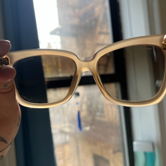 Prada Y2K Vintage Beige Spell Out Logo Sunglasses - Picture 4 of 9